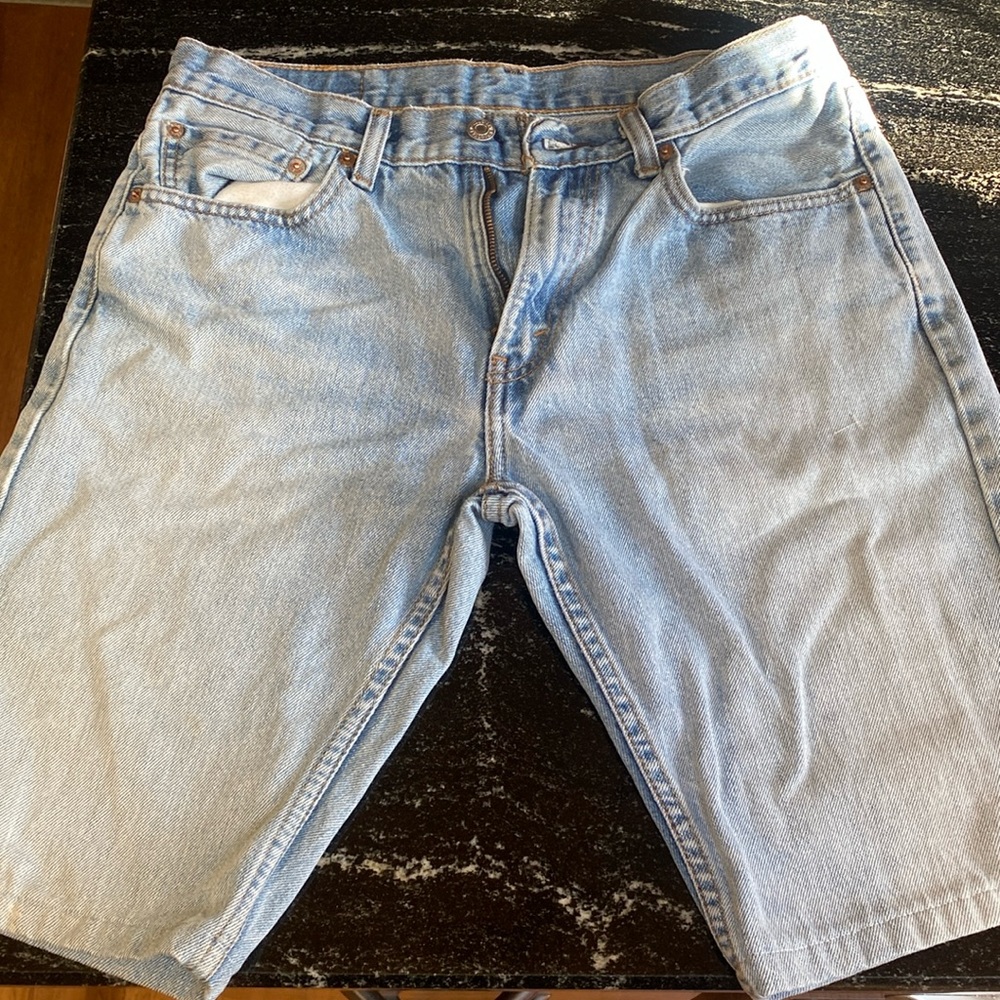 Men’s Levi 505 Jean Shorts Size 32
